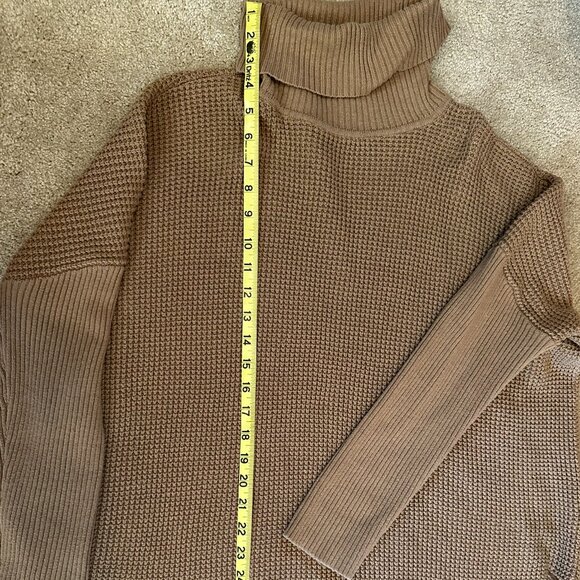 Woman cotton sweater Michael Kors Tan with Turtleneck. Size large - Picture 1 of 3